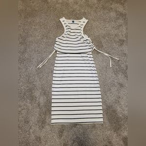 NWOT maternity/nursing dress
